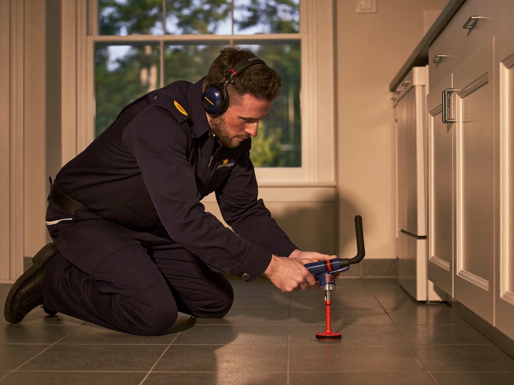 Electronic leak detection